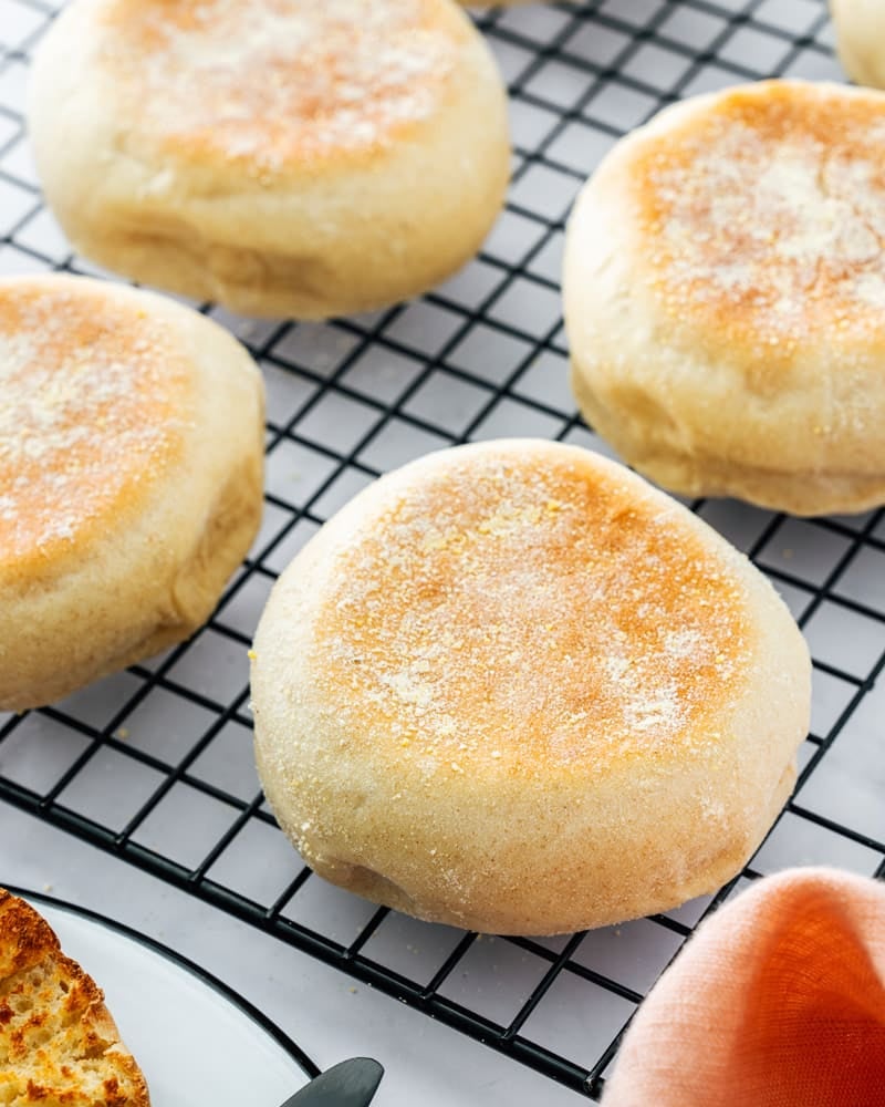  English Muffin Splitter for Biscuit and Crumpets