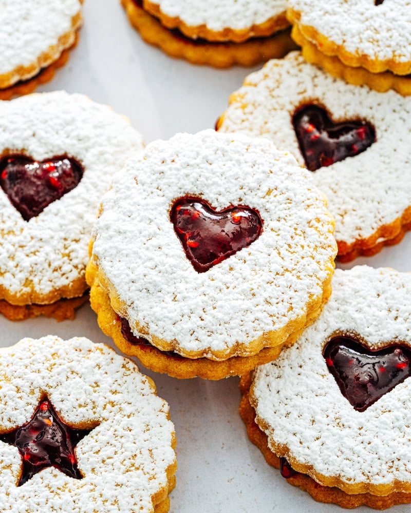 Linzer Cookies