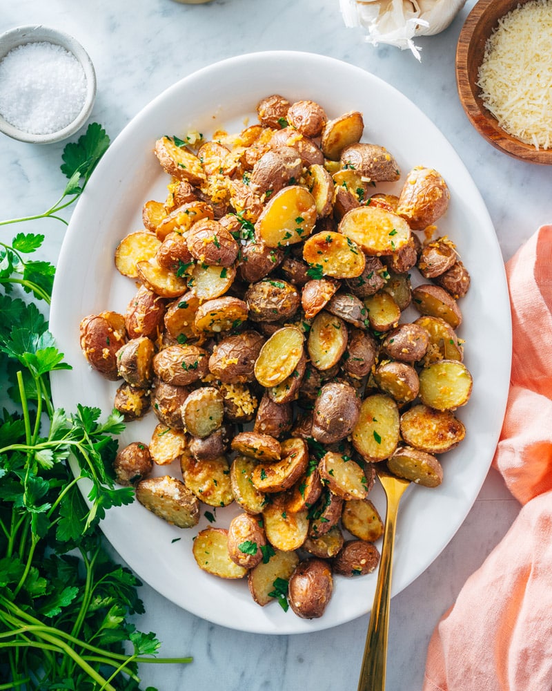 Garlic roasted potatoes