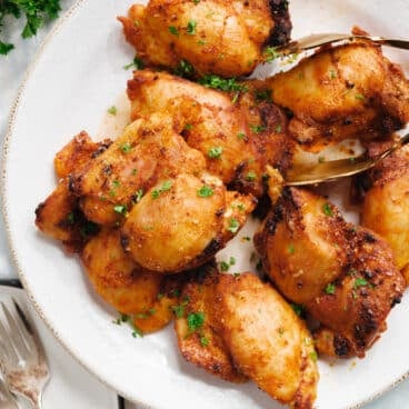 Air Fryer Chicken Thighs